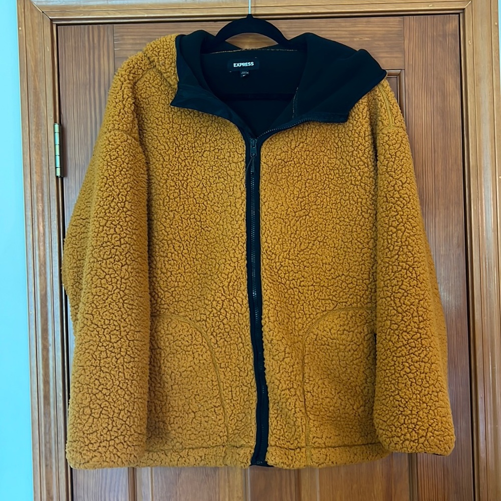 Express women’s burnt orange and black hooded sherpa jacket. Smoke free. M/L